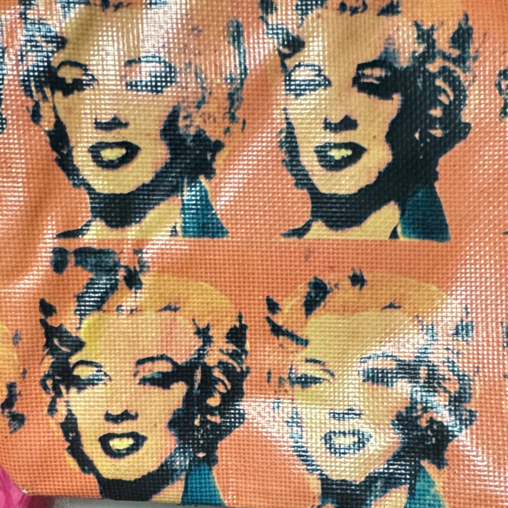 Andy Warhol & Loop NYC Marilyn Monroe Bag - Picture 12 of 14